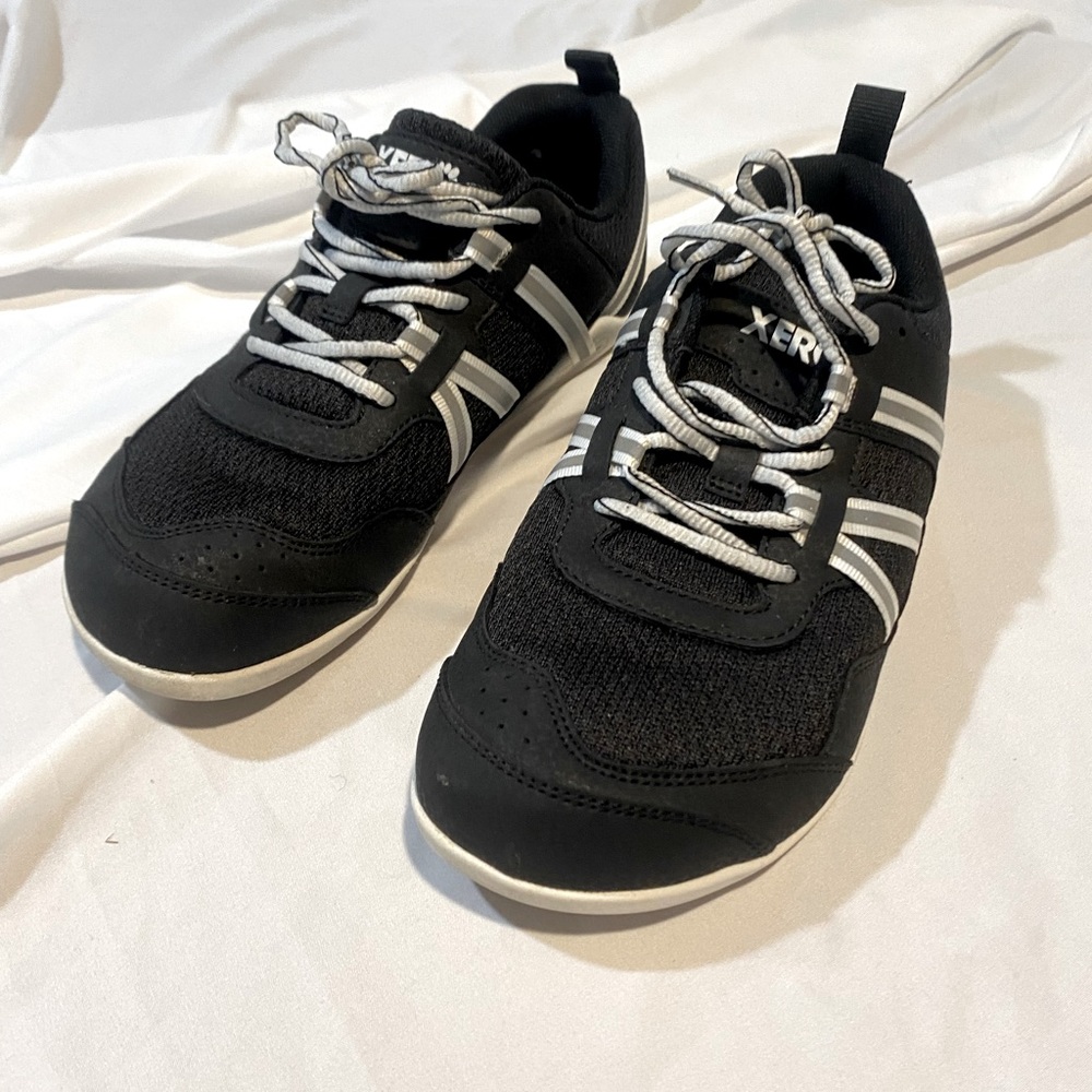 Xeroshoes black HSF